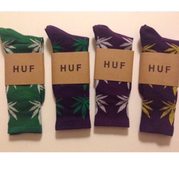 4 pairs of huf socks