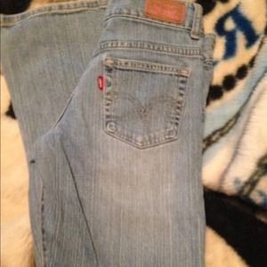 Girls Levi's jeans