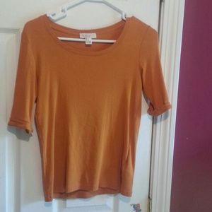 Short sleeveed shirt