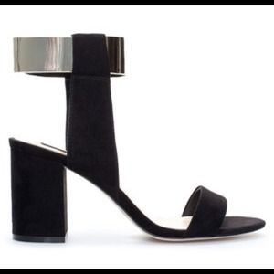 Zara gold ankle heels [Brand New]