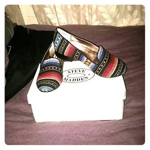 Steve Madden tribal shoes