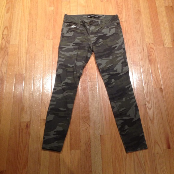 Express denim size 6