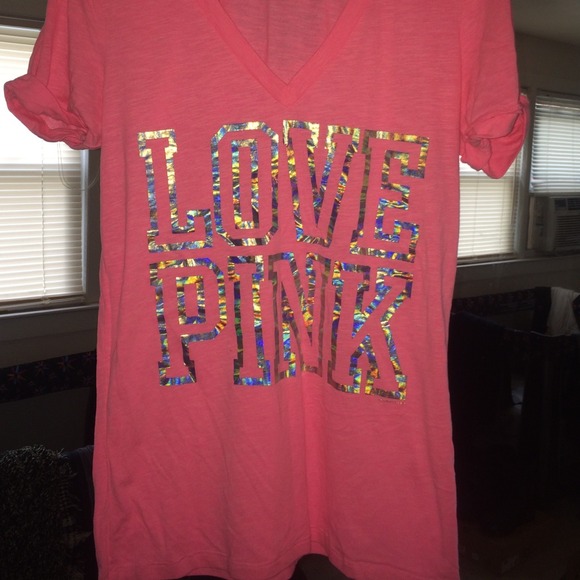 VS PINK tshirt