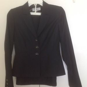 Calvin Klein suit.  Size2p , Navy Jacket & Skirt.