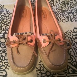 Leopard print/pink Sperrys.