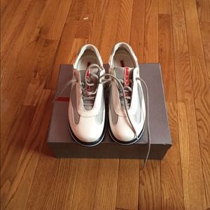 Prada vernice+bike 1