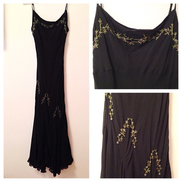 Gorgeous Black Dress Floral Detail