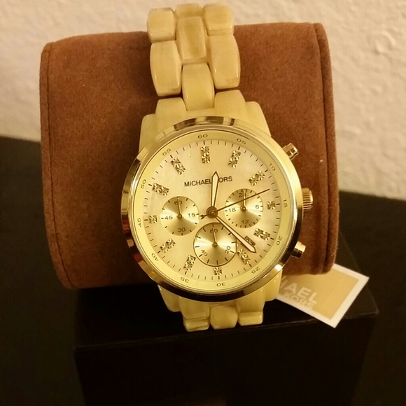 🚫🚫SOLD!🚫🚫Price drop!! Michael Kors watch