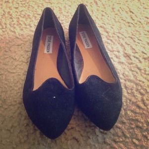 Steve Madden black flats