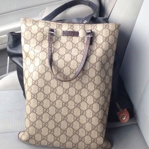 Gucci small tote
