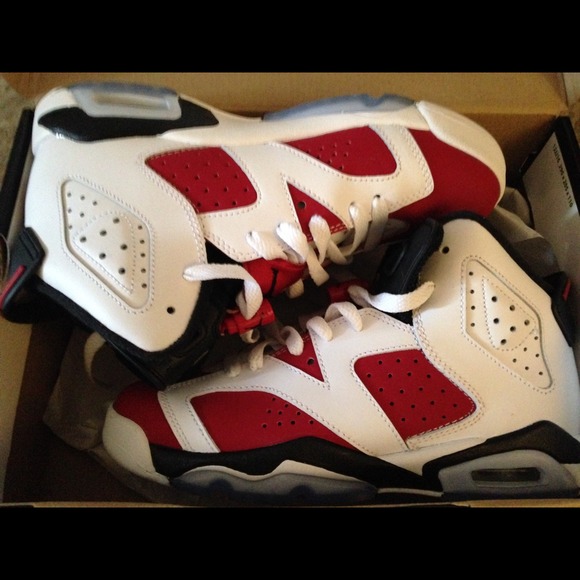Jordan Shoes - 🙅SOLD🙅PADS Jordan Carmine 6's 4.5y