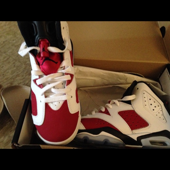 🙅SOLD🙅PADS Jordan Carmine 6's 4.5y - Picture 2 of 4