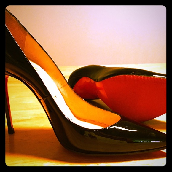 **SOLD**Christian Louboutin
