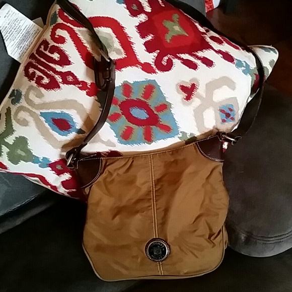 Dooney and Bourke Messenger Bag