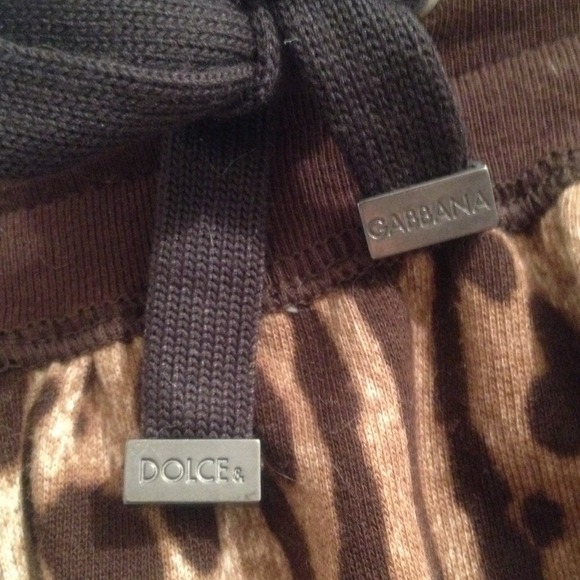 Dolce and Gabbana skirt - Picture 2 of 3