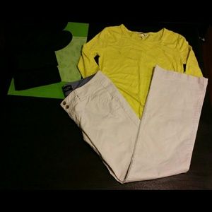 ● American Eagle Khaki Pants ●