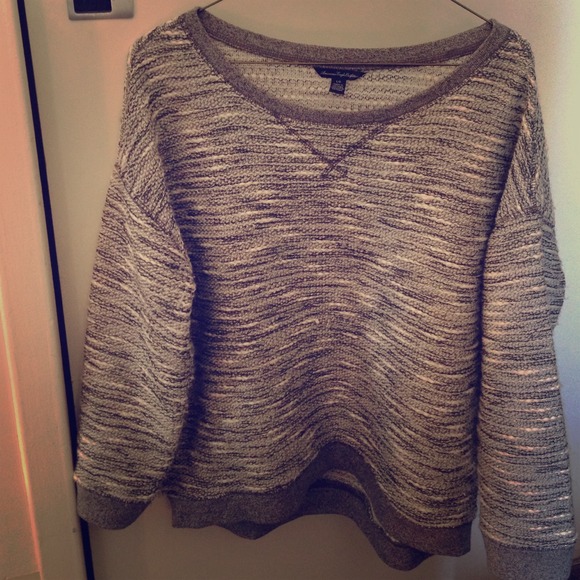 Gray/white knit sweater