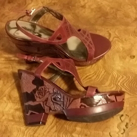 Carlos Santana burgundy.