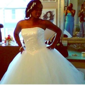 WEDDING DRESS FOR SALE!!!!