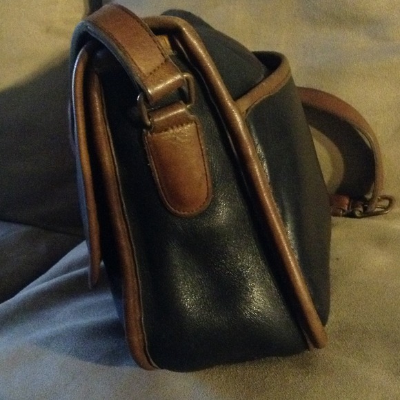 Coach authentic leather bag - Picture 3 of 4
