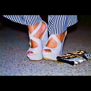 NEW Steve madden BLACK wedges