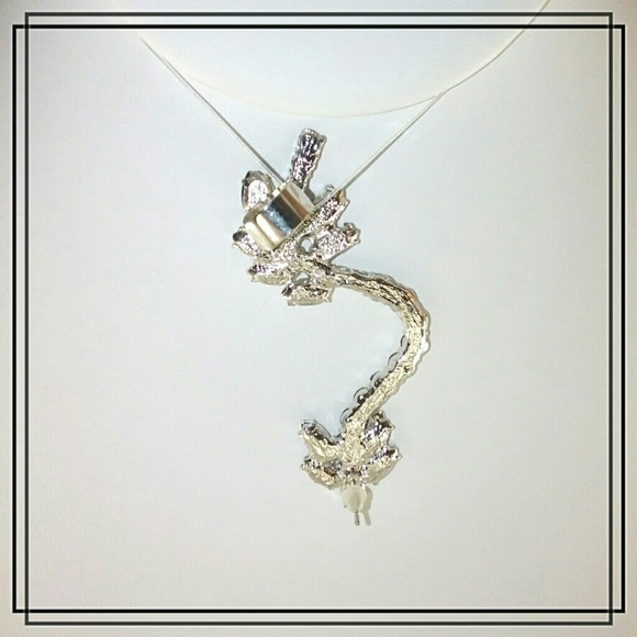 Crystal Ear Cuff - Picture 3 of 3