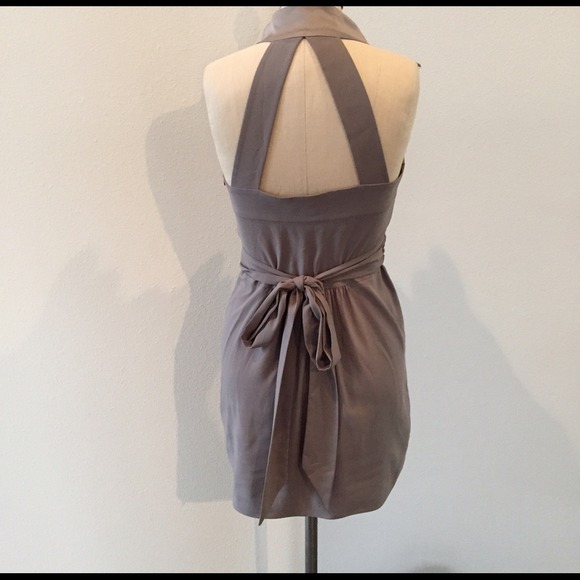 ❌SOLD❌BCBG Generation open back halter dress - Picture 2 of 4