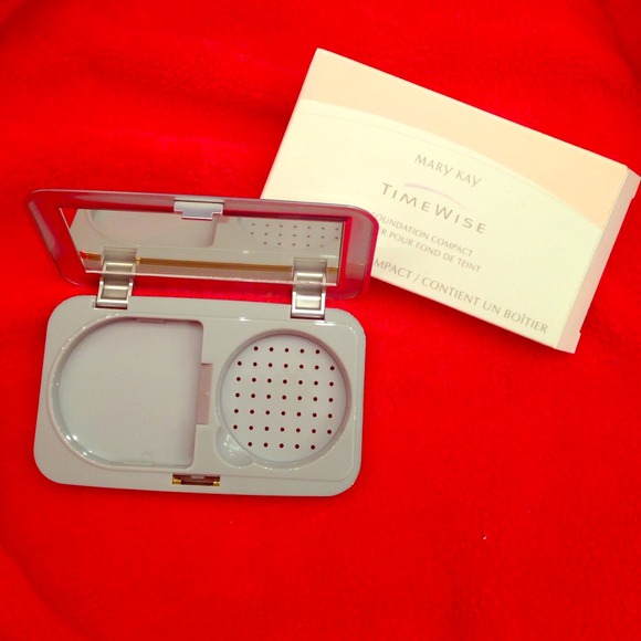 Mary Kay Foundation Compact