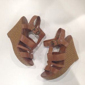 Jessica Simpson Wedges