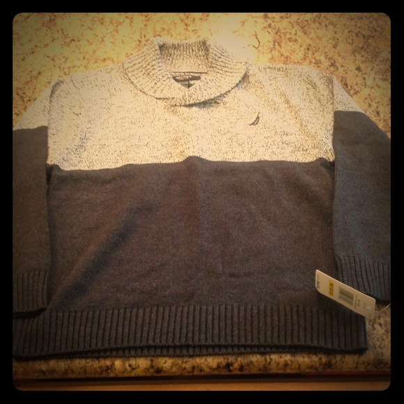 Nautica sweater-kids!