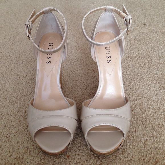 guess nude wedges
