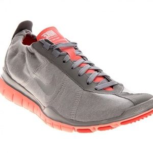 ‼️1 DAY SALE‼️Nike Free Twist!