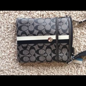 Cross body Coach purse and wristlet