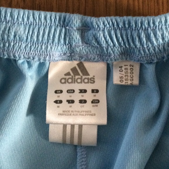 ✨Sold✨Adidas baby blue capris - Picture 2 of 3
