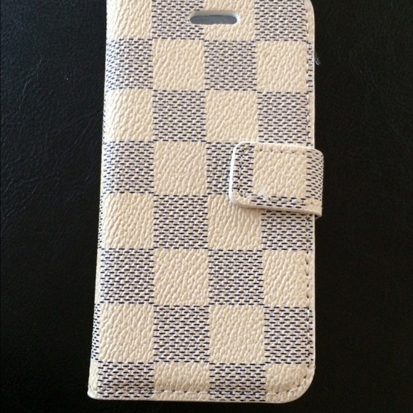 Cream Checker 5S Case