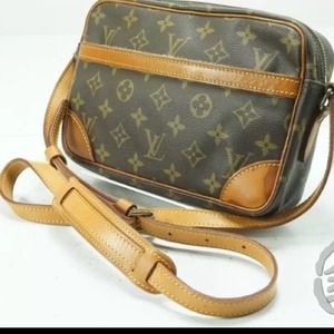 Louis Vuitton Trocadero PM Crossbody