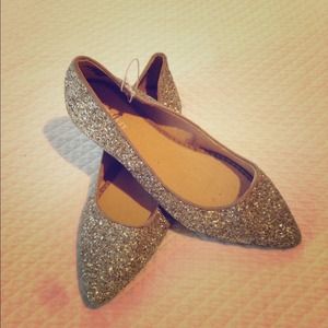 Sequined gold flats