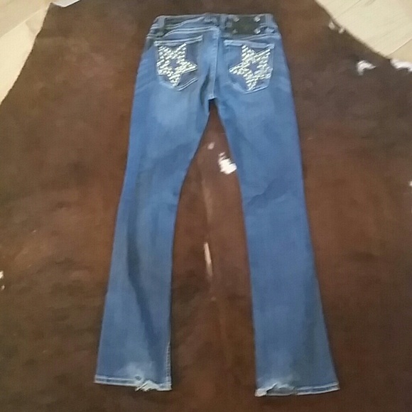 Miss Me size 27 Star Pocket Jean 32" inseam.