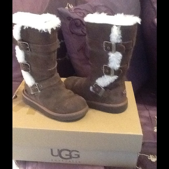 UGG Chocolate Brown Youth Size 12
