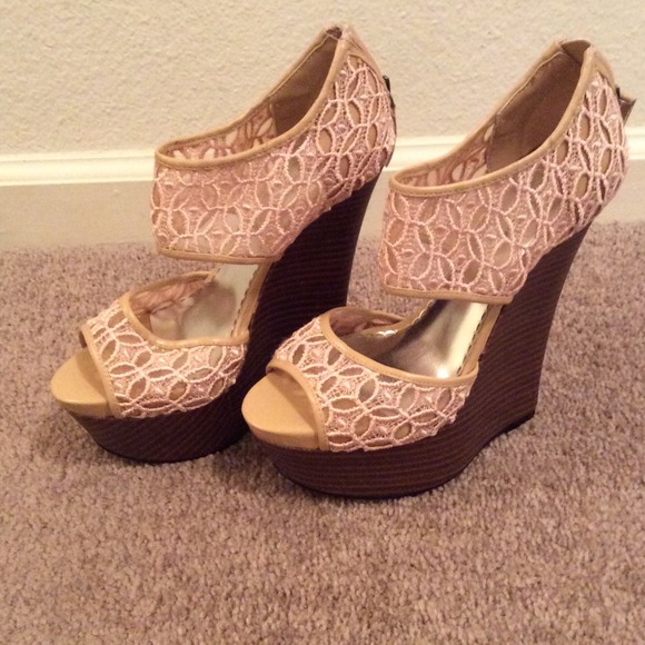 BeBe sandals