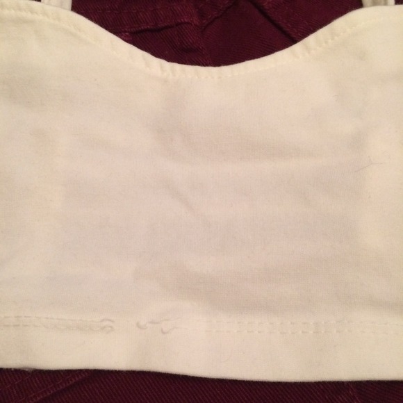 ❌Sold❌ Brandy Melville White Chiyo - Picture 2 of 3