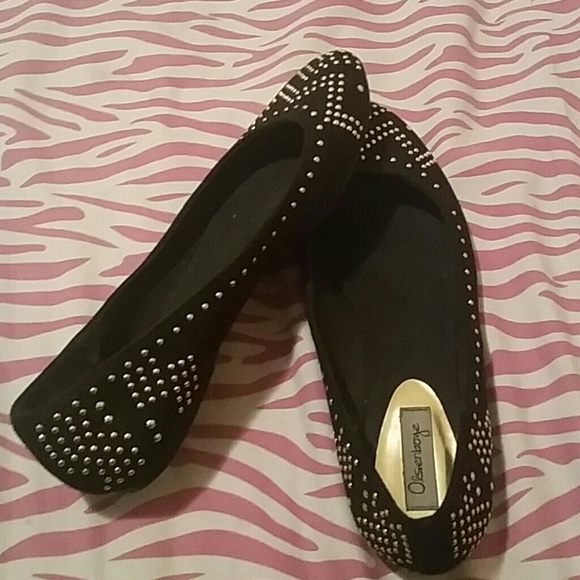 Shoes - Picture 2 of 2