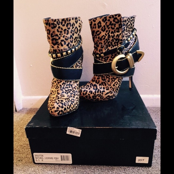 Ladies Boots