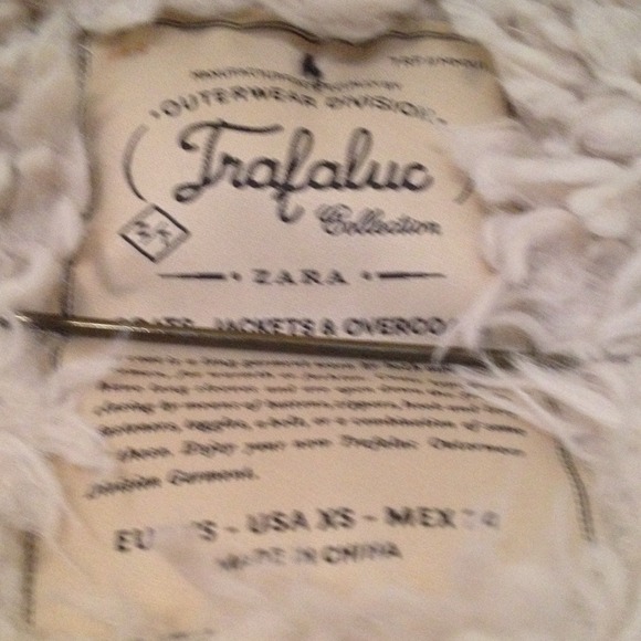 Beautiful shearling Zara Jacket - Picture 3 of 4