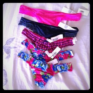 NEW Gilly Hicks Thongs