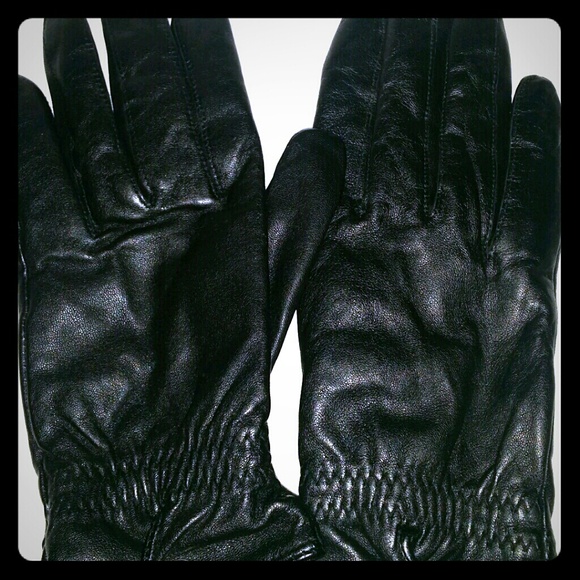 Black Leather Gloves