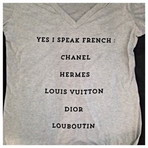 💢Fashion Tee "I speak french" available in small