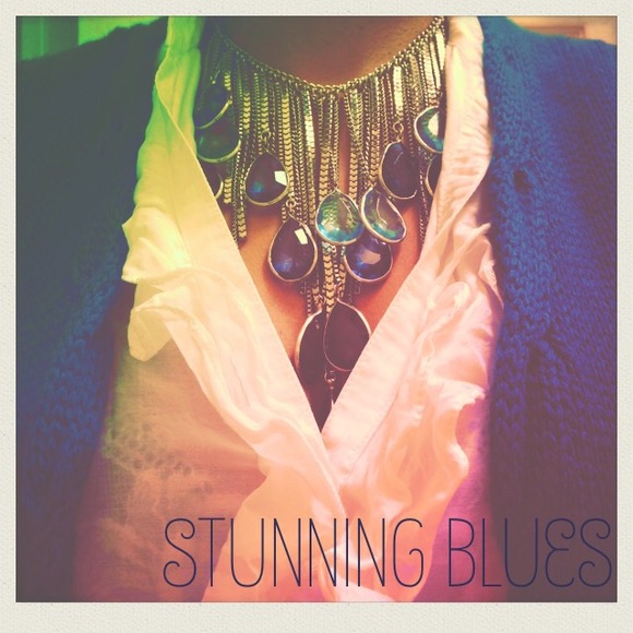 Elegant Blue stone Neckless