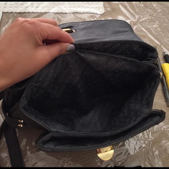 Olivia+joy dark grey purse with gold turn lock - Picture 4 of 4