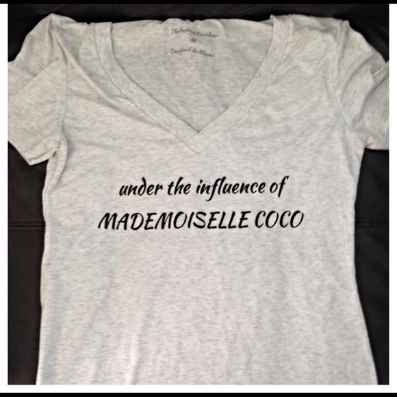 ❤️SOLD OUT❤️Fashion Tee "under the influence"